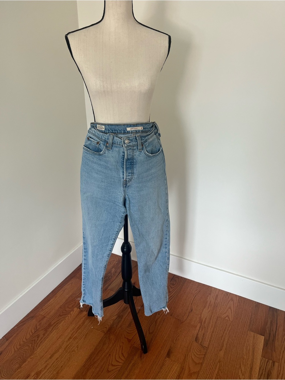 Levi’s Wedgie Straight High-Rise Women's Jeans